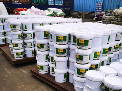 國標草坪膠裝車發貨